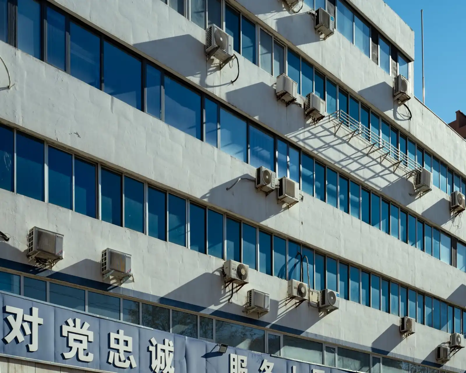 山东小城会员信息科技会员卡与优惠券印刷工艺差异解析