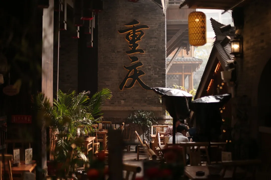 会员卡制作工艺对比：PVC卡与纸质卡的技术差异与适用场景分析