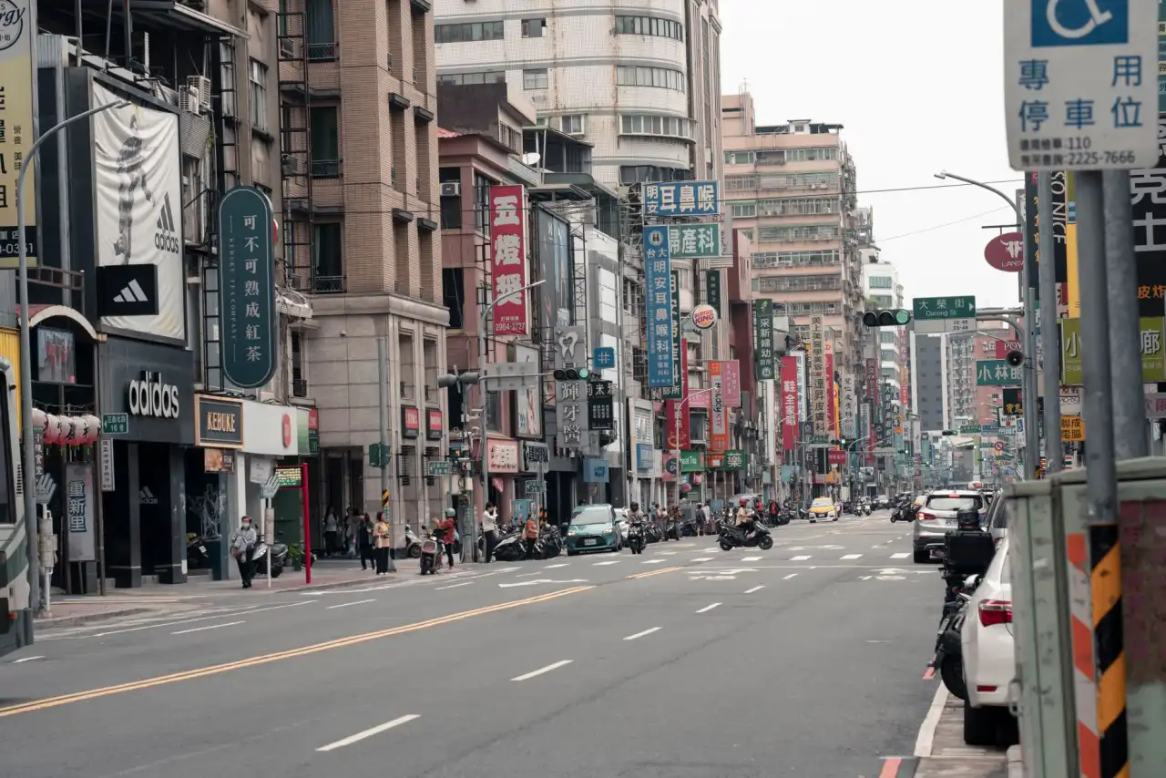 2025年会员卡制作工艺升级：从积分卡到智能储值卡的技术路径
