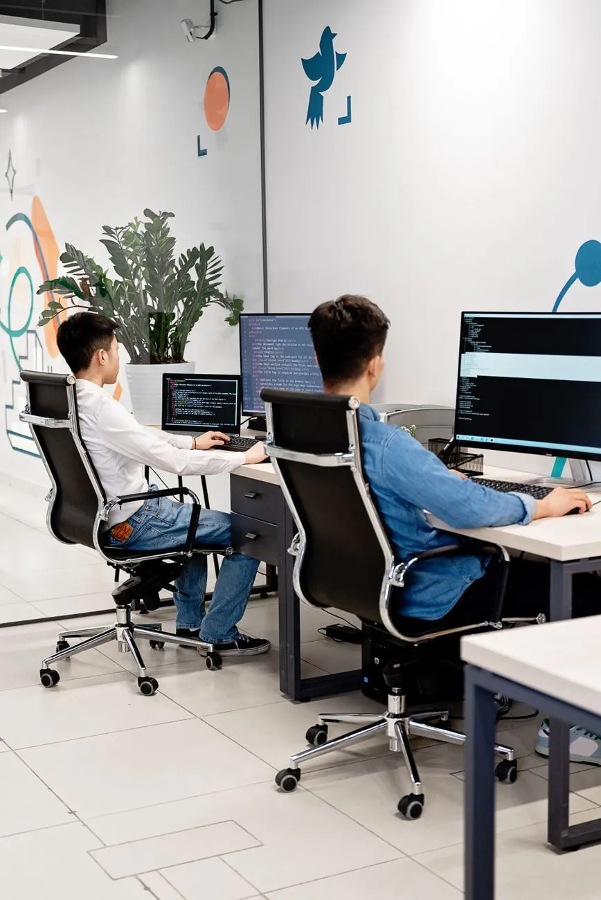 会员卡制作工艺对比：PVC卡、纸质卡与智能卡的技术选型分析